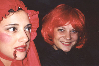 Mariel en petit Chaperon rouge